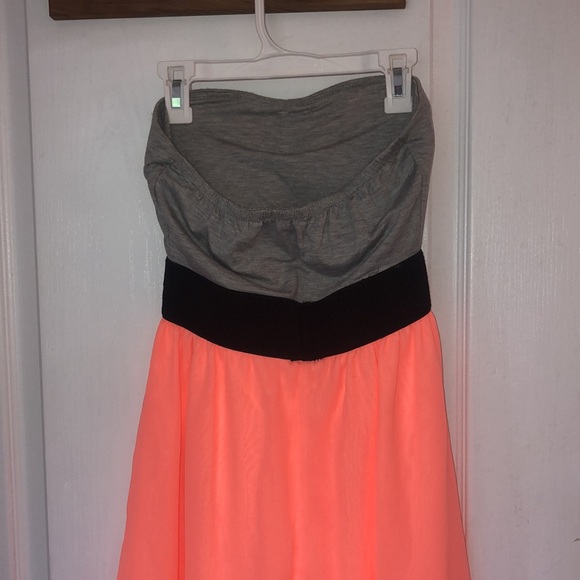 🦋2/$25🦋 Ardennes strapless dress - Picture 4 of 4